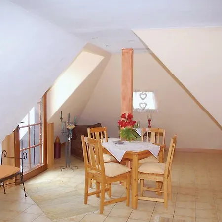 Gorgeous In Schoenecken Apartamento *